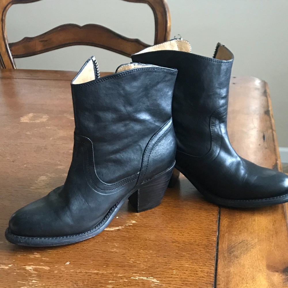 Frye Short Boots